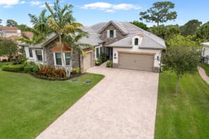 13313 NW Baywood Pl, Palm City, FL 34990, Sold 06/03/22