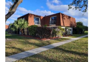 2143 White Pine Cir a, Greenacres, FL 33415, Sold 04/19/22