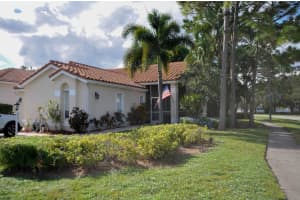 170 Woodlake Cir, Greenacres, FL 33463, Sold 03/31/22
