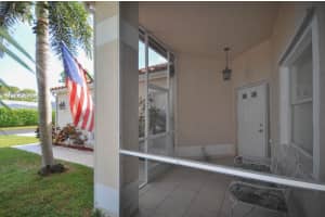 170 Woodlake Cir, Greenacres, FL 33463, Sold 03/31/22