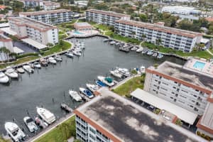 930 Dogwood Dr APT 256, Delray Beach, FL 33483, Sold 04/21/22