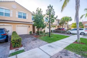 5978 Monterra Club Dr, Lake Worth, FL 33463, Sold 04/13/22