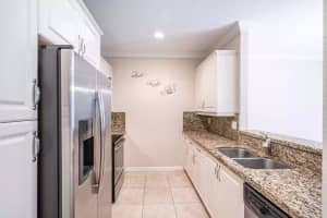 5978 Monterra Club Dr, Lake Worth, FL 33463, Sold 04/13/22