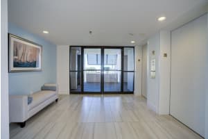 356 Golfview Rd APT 806, North Palm Beach, FL 33408, Sold 04/07/22