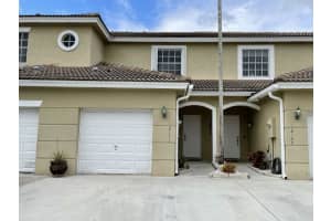 12171 SW 4th St, Pembroke Pines, FL 33025, Sold 04/21/22
