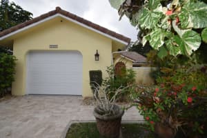 2105 NW 12th St, Delray Beach, FL 33445, Sold 05/02/22