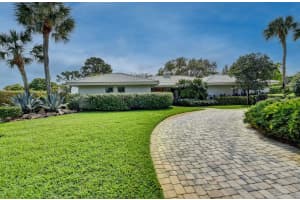 11998 N Lake Dr, Boynton Beach, FL 33436, Sold 06/10/22