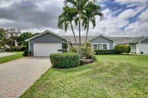 1 Holly Villas, Boynton Beach, FL 33436, Sold 04/29/22