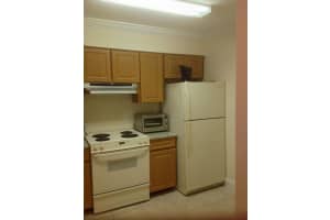 1105 Lake Shore Dr APT 103, West Palm Beach, FL 33403, Sold 06/03/22