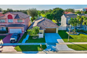 10332 Sunstream Ln, Boca Raton, FL 33428, Sold 05/05/22