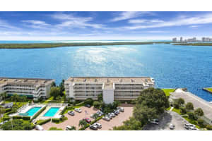 60 Yacht Club Dr APT 201, North Palm Beach, FL 33408, Sold 04/06/22