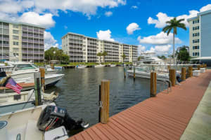 1 Harbourside Dr APT 1702, Delray Beach, FL 33483, Sold 04/20/22