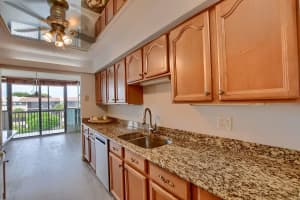 800 Jeffery St APT 403, Boca Raton, FL 33487, Sold 04/07/22