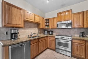 8303 Via Leonessa, Boca Raton, FL 33433, Sold 05/17/22