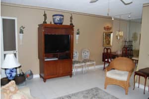 3400 Springdale Blvd APT 108, Palm Springs, FL 33461, Sold 04/28/22