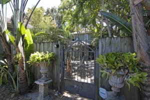 712 Park Pl, West Palm Beach, FL 33401, Sold 04/27/22