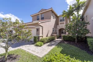 107 Isle Verde Way, Palm Beach Gardens, FL 33418, Sold 05/31/22