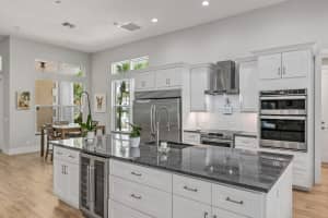2344 Sunderland Ave, Wellington, FL 33414, Sold 04/18/22