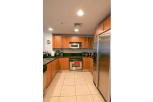 610 Clematis St APT 329, West Palm Beach, FL 33401, Sold 04/11/22