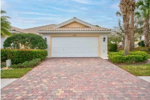 9014 SE Hawks Nest Ct, Hobe Sound, FL 33455, Sold 04/08/22
