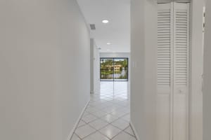 918 SW 9th St Cir APT 204, Boca Raton, FL 33486, Sold 04/06/22
