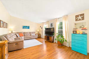 5126 Canal Cir S, Lake Worth, FL 33467, Sold 04/12/22