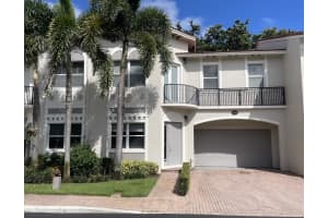 1825 Highland Grove Dr, Delray Beach, FL 33445, Sold 07/07/22