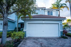 2072 Oakhurst Way, Riviera Beach, FL 33404, Sold 04/12/22