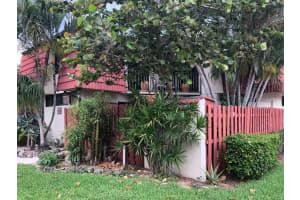 3783 Victoria Dr, West Palm Beach, FL 33406, Sold 04/18/22