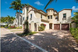1015 Via Villagio, Hypoluxo, FL 33462, Sold 08/18/22