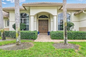1912 S Club Dr, Wellington, FL 33414, Sold 06/02/22