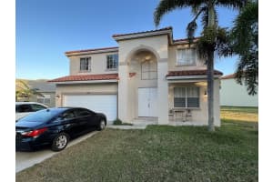 129 Seminole Lakes Dr, Royal Palm Beach, FL 33411, Sold 04/15/22