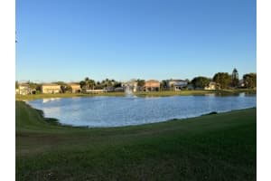 129 Seminole Lakes Dr, Royal Palm Beach, FL 33411, Sold 04/15/22