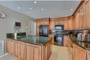 7621 Sierra Terrace W, Boca Raton, FL 33433, Sold 04/20/22