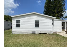 235 Mangrove Bay Pl, Fort Pierce, FL 34982, Sold 05/03/22