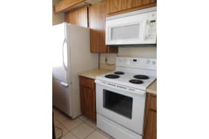 3515 Village Blvd APT 204, West Palm Beach, FL 33409, Sold 09/22/22