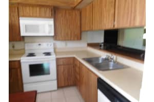 3515 Village Blvd APT 204, West Palm Beach, FL 33409, Sold 09/22/22