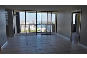 5600 N Flagler Dr APT 2107, West Palm Beach, FL 33407, Sold 05/04/22