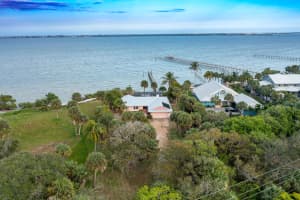 118 N Sewalls Point Rd, Sewall's Point, FL 34996, Sold 03/29/22
