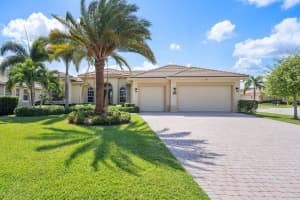 7186 SW Quiet River Ct, Stuart, FL 34997, Sold 08/08/22