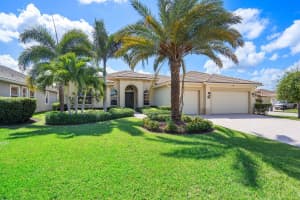 7186 SW Quiet River Ct, Stuart, FL 34997, Sold 08/08/22
