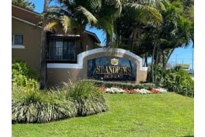 1140 Lake Victoria Dr APT C, West Palm Beach, FL 33411, Sold 04/08/22