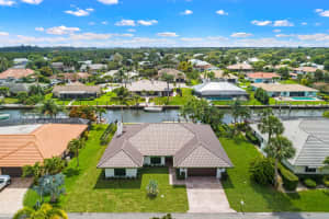 8896 SE Harbor Island Way, Hobe Sound, FL 33455, Sold 04/18/22