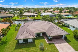 8896 SE Harbor Island Way, Hobe Sound, FL 33455, Sold 04/18/22