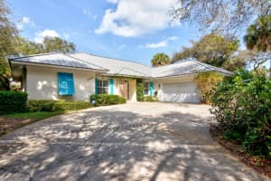 1480 Shorelands Dr E, Vero Beach, FL 32963, Sold 08/15/22