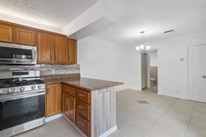 6332 Seven Springs Blvd b, Greenacres, FL 33463, Sold 04/14/22