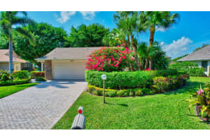 16605 Boca Delray Dr, Delray Beach, FL 33484, Sold 04/29/22