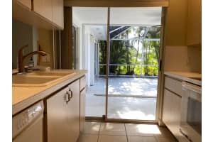 1101 Silverleaf Oak Ct, Palm Beach Gardens, FL 33410, Sold 04/22/22