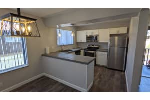 5284 Bosque Ln APT 52, West Palm Beach, FL 33415, Sold 04/22/22