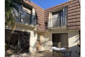 3972 August Dr, Lake Worth, FL 33461, Sold 05/10/22